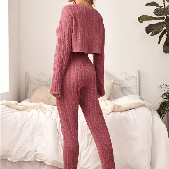 Pants Set - Picture 4 of 4